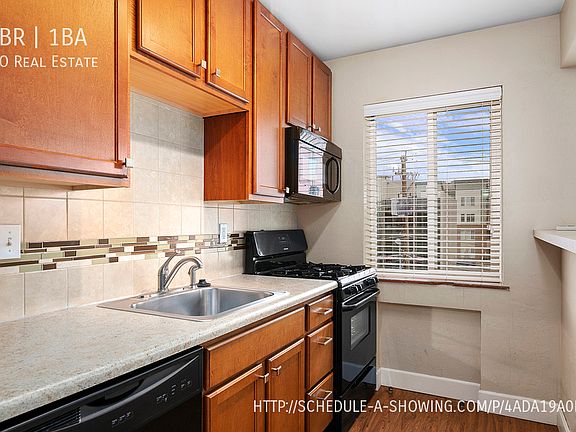 3rd image of 861 N Cherry St #11-32