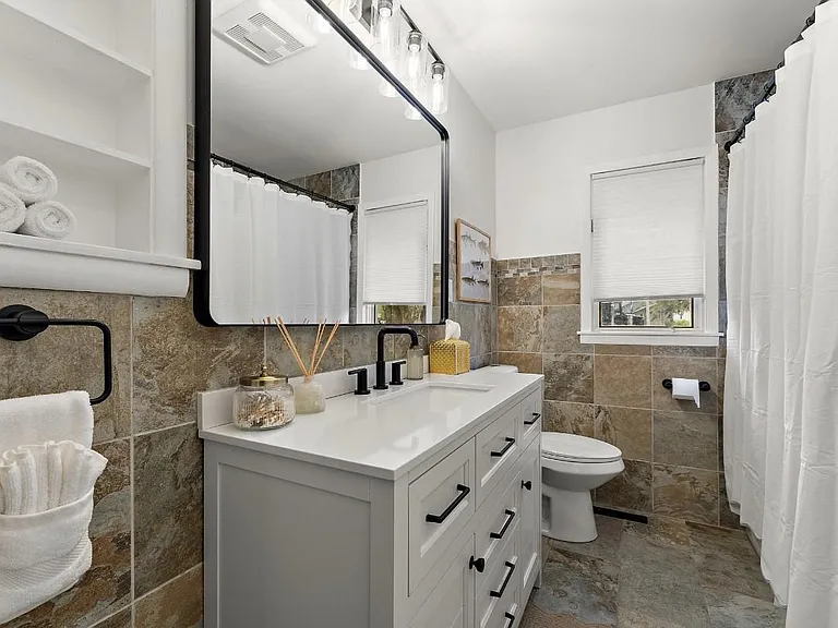 1424 Vista Ln — Photo 14