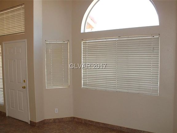 4th image of 2209 Cardigan Ave #0