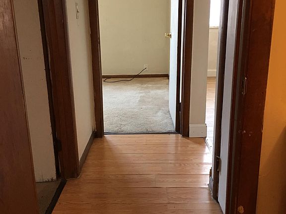 5th image of 346 E 13th Ave #1
