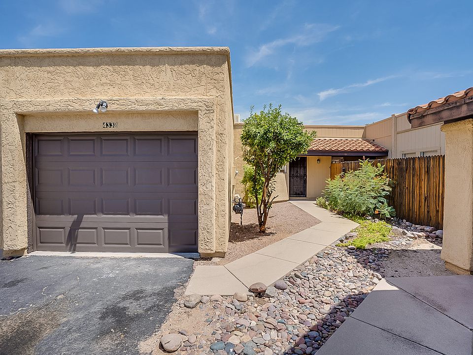 1st image of 4332 W Pyracantha Dr