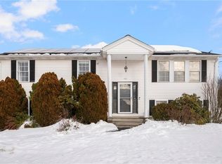 789 High St, Cumberland, RI 02864