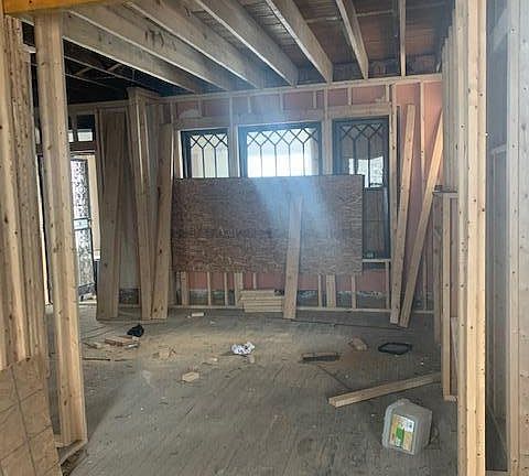 5th image of 903 S Ohio Ave