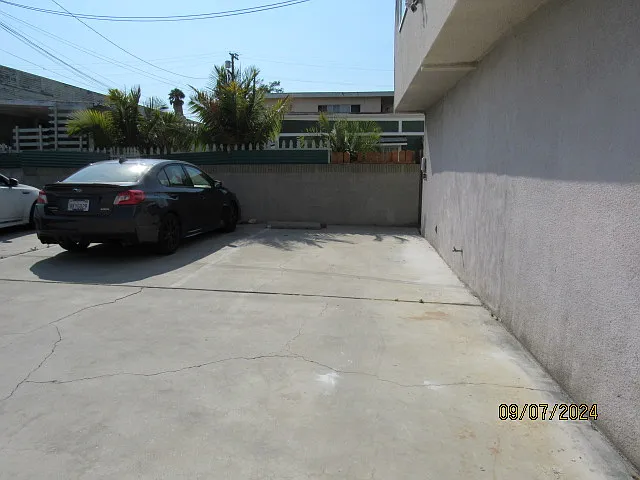 3458 W 67th St #4 — Photo 27