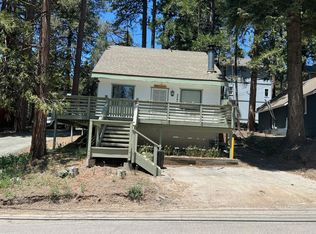 2592 Secret Dr, Running Springs, CA 92382