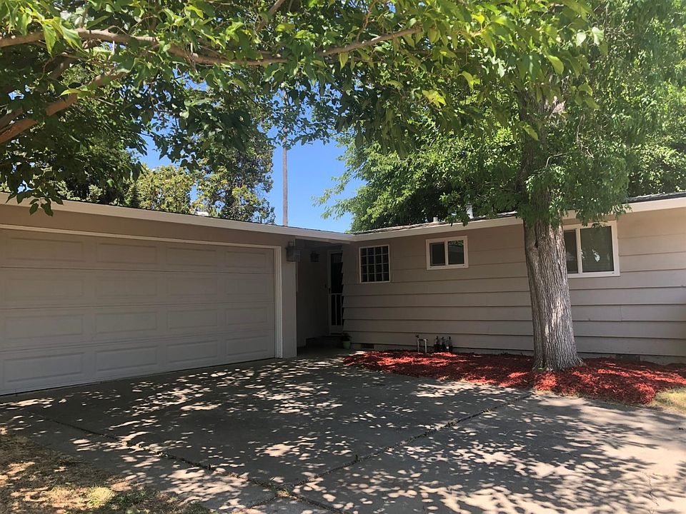 1st image of 10213 La Presa Way