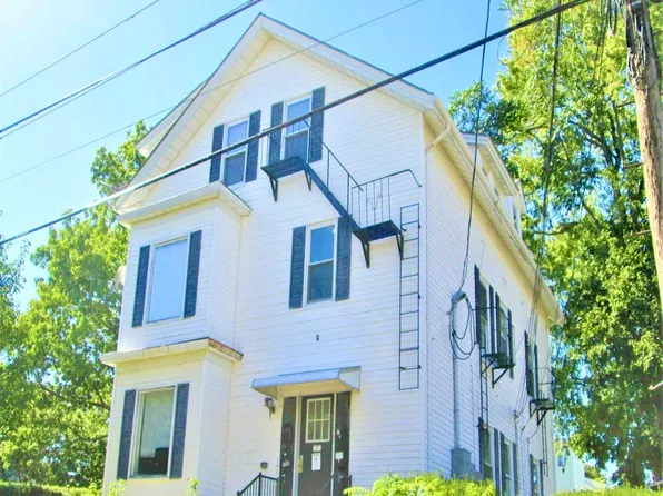 171 Garden Street, 171 Garden St APT 2, Pawtucket, RI 02860