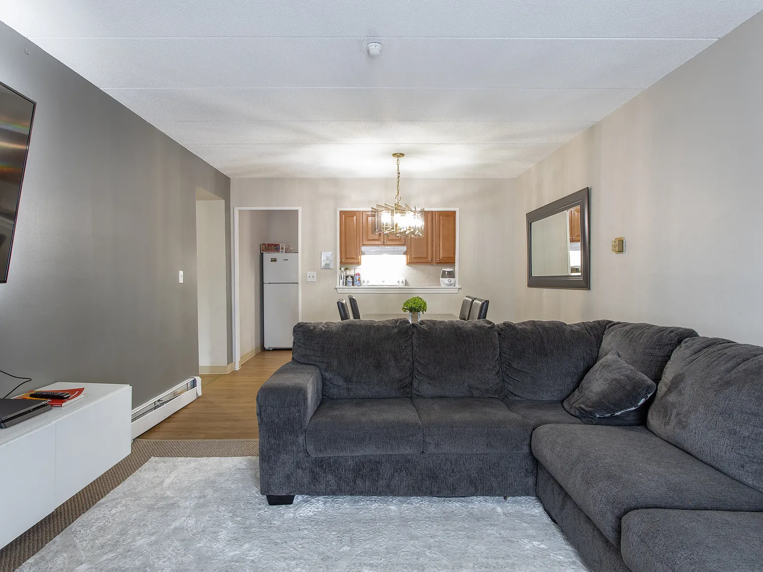Parkwood Apartments — Photo 4
