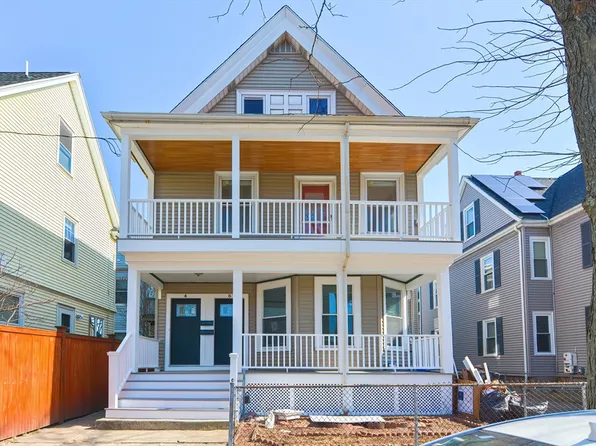 4 Six Auckland St, Dorchester, MA 02125