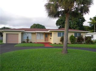 3209 Van Buren St, Hollywood, FL 33021