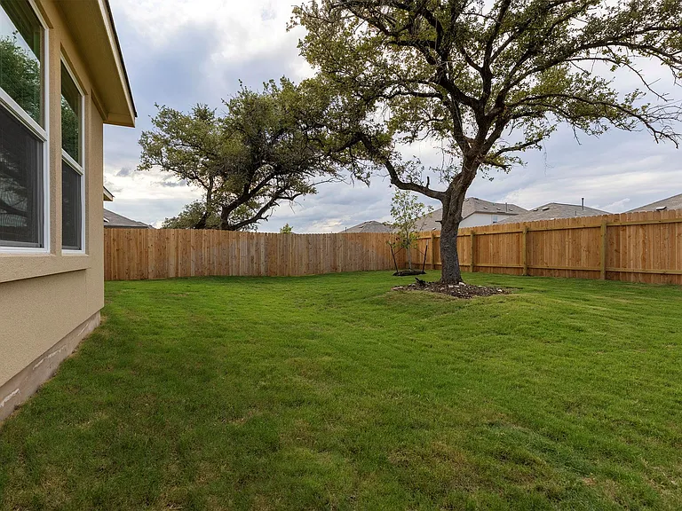 229 Hummingbird Flight Dr — Photo 26