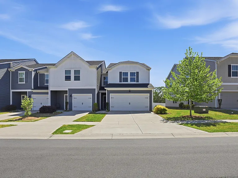 2317 Belterra Dr — Photo 33