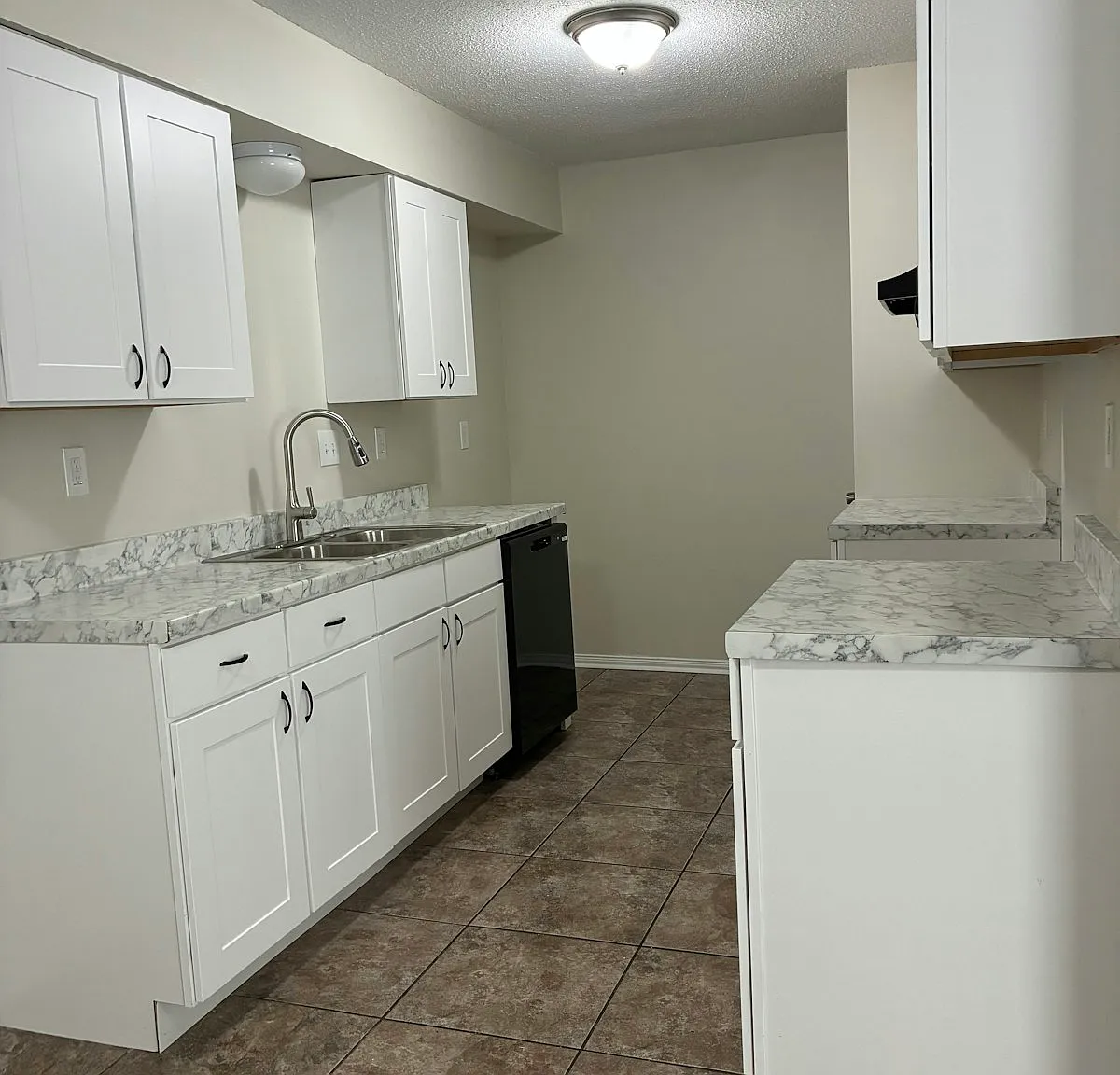 4350 Ann Arbor Lane — Photo 2