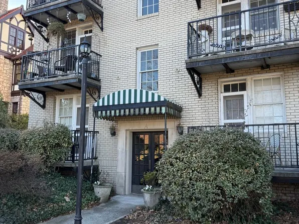 1013 N Elm St APT A1, Greensboro, NC 27401