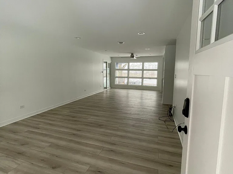 913 Madison Ave — Photo 4