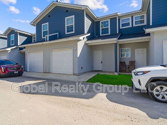 3rd image of 6914 Crestway Dr #104