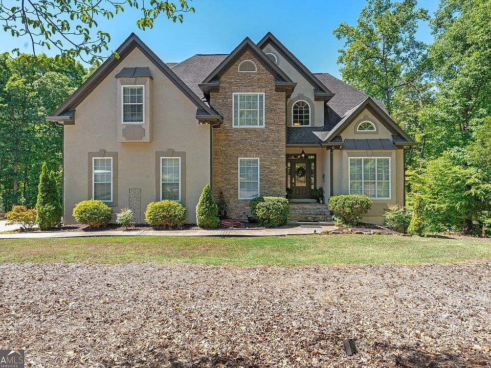 1st image of 405 River Forest Dr