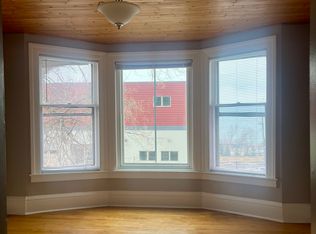 623 E 1st St APT 2, Duluth, MN 55805