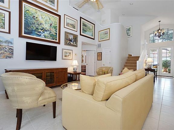 4th image of 8908 Ventura WAY