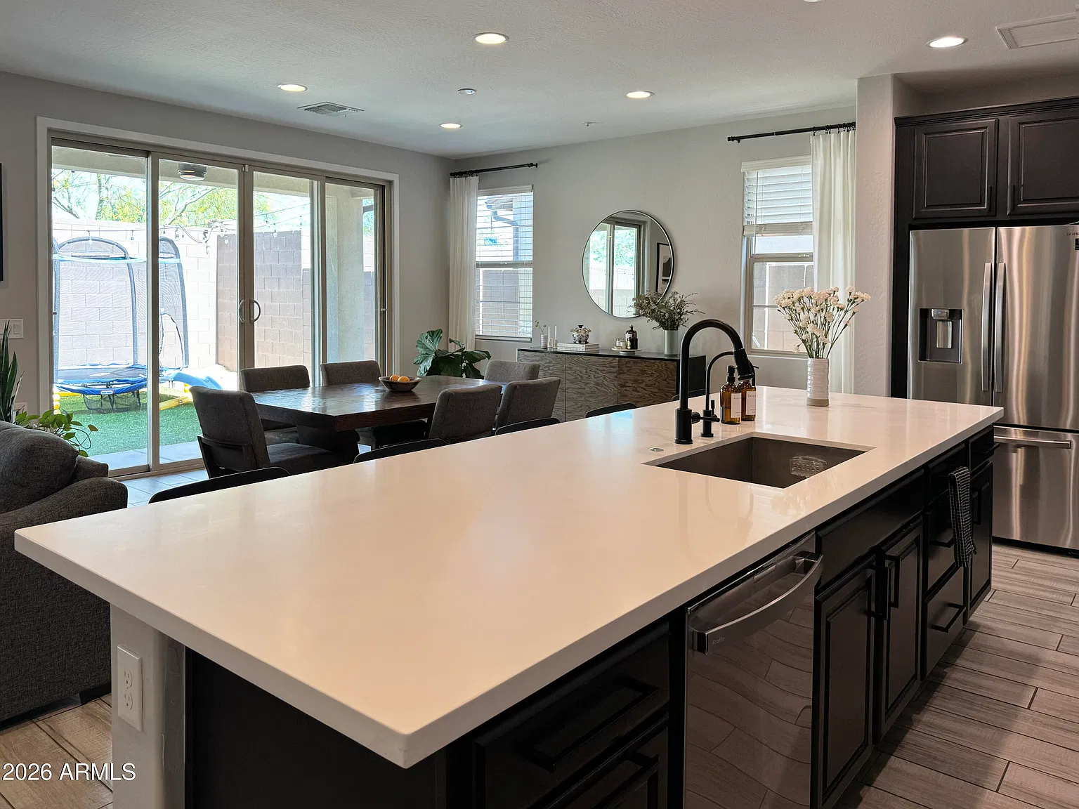 4 bed, 2.5 bath, 2155 sqft, $2,750 — Photo 3