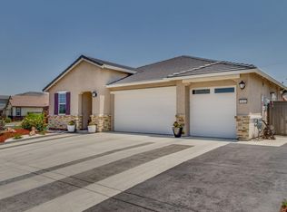 9680 Ronaldo Falls Way, Elk Grove, CA 95624