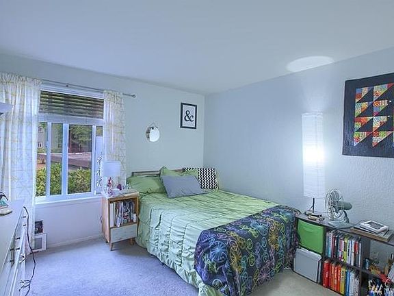 4th image of 14655 NE 31st St APT D6