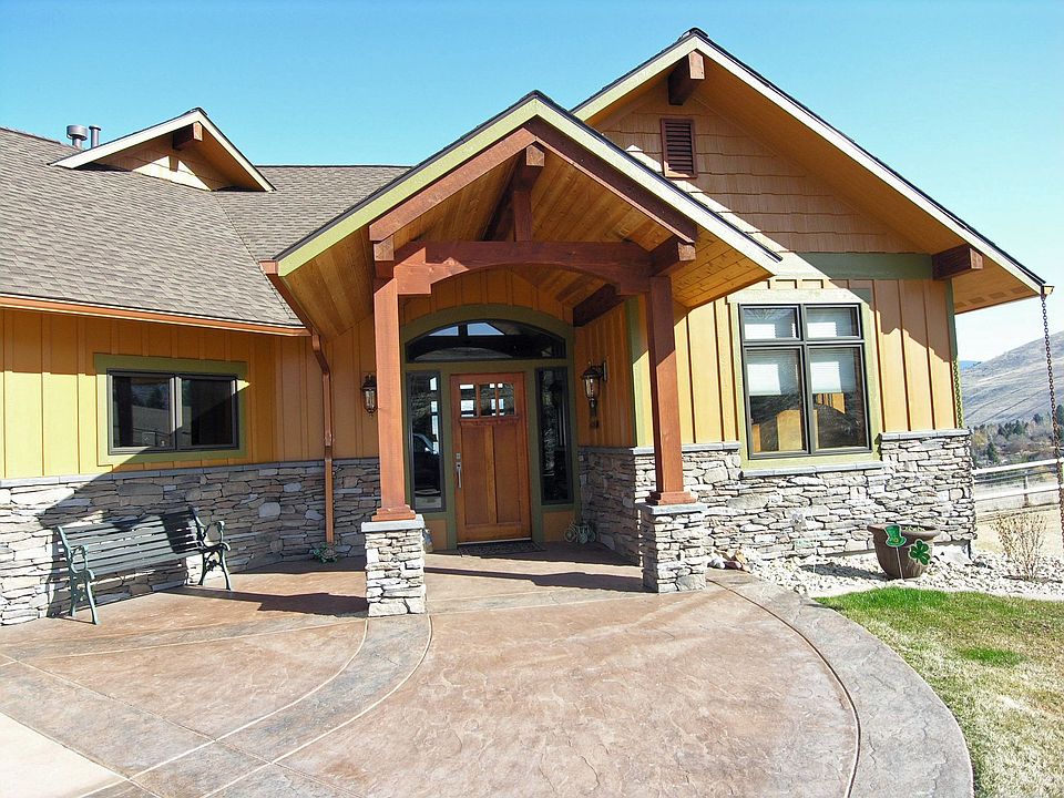 1st image of 1202 Hunter Ln