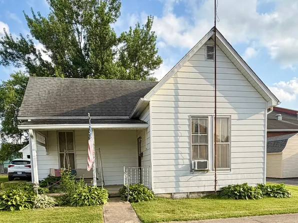 515 Jackson St, Hope, IN 47246