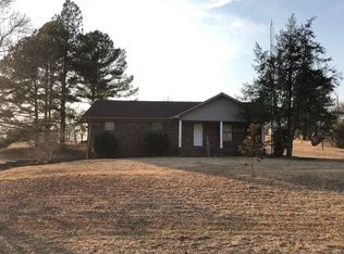 201 Fox Den Rd, Killen, AL 35645