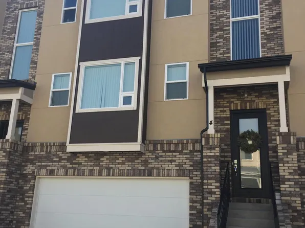 3690 S Beeler St Unit 4, Denver, CO 80237