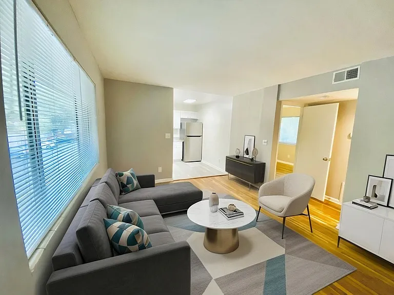 1570 Memorial Drive — Photo 11