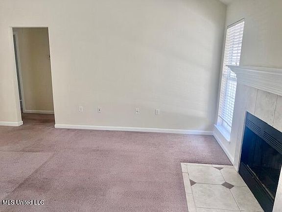 5th image of 12350 White Oak Ct