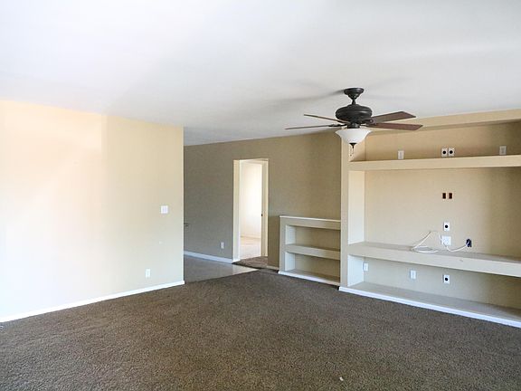 4th image of 16848 N 37th Dr