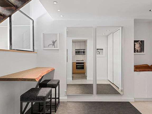 5th image of 77 Bleecker St APT 814W