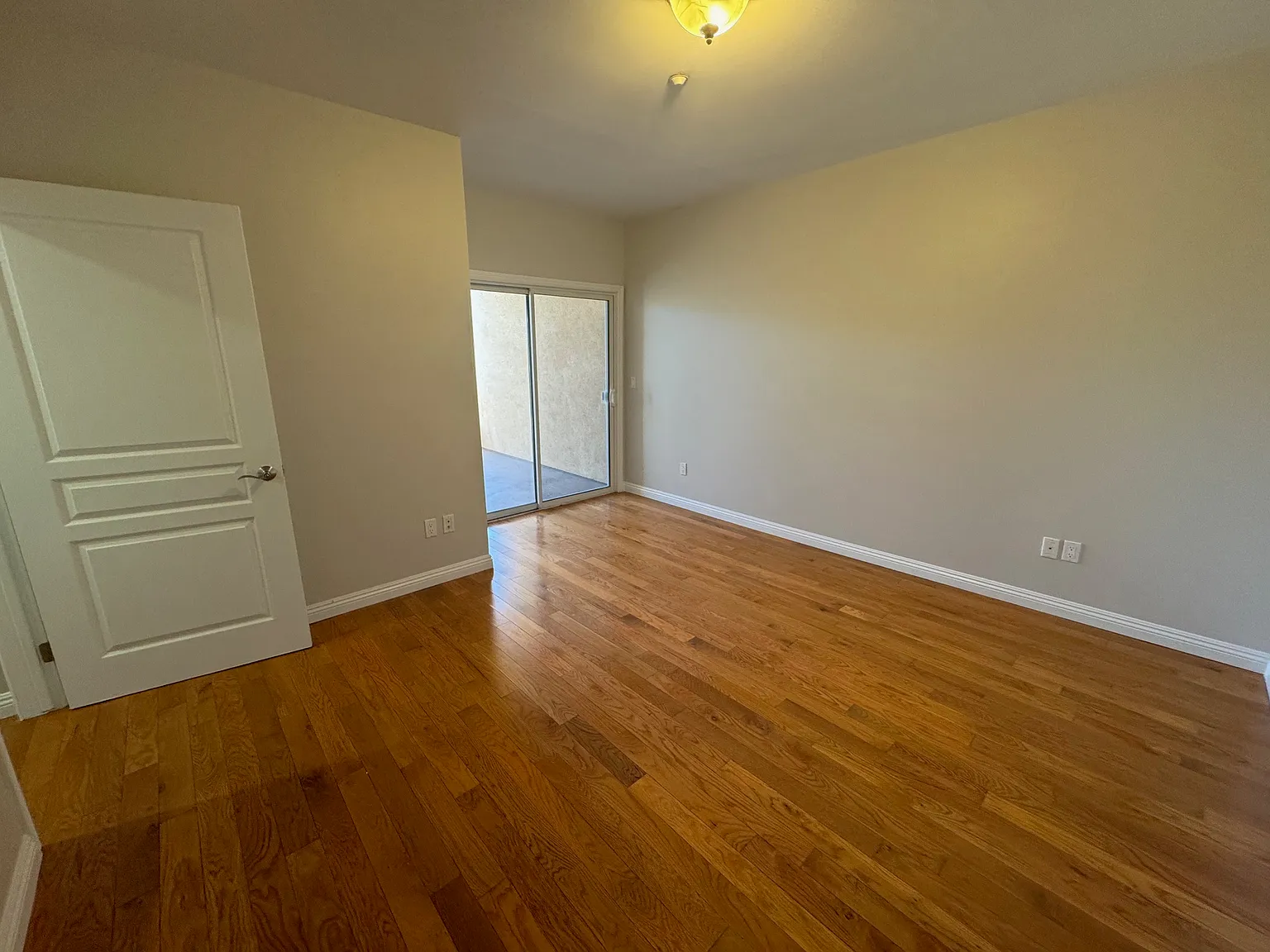2 bed, 1500 sqft, $3,450 — Photo 2