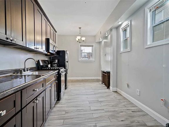 2nd image of 89-14 Lefferts Blvd #89-14