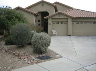 7025 W Lone Flower Dr, Tucson, AZ 85743