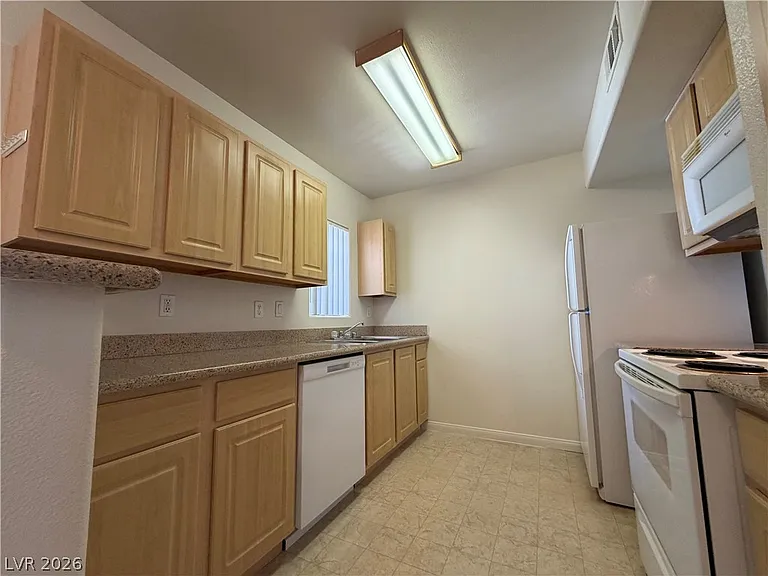 8000 W Badura Ave #2138 — Photo 9
