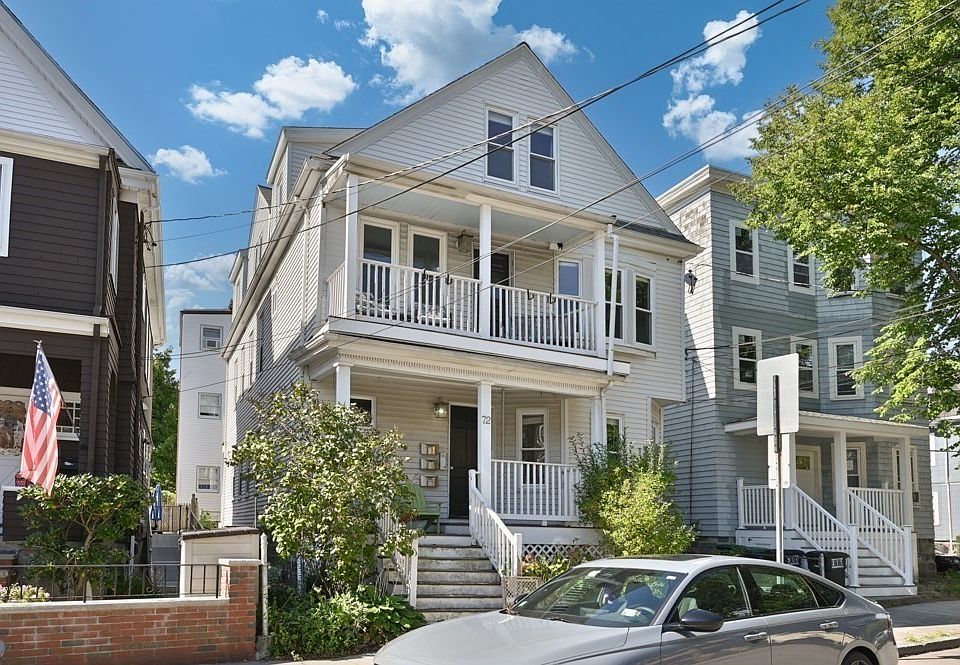 1st image of 72 Lexington Ave #3