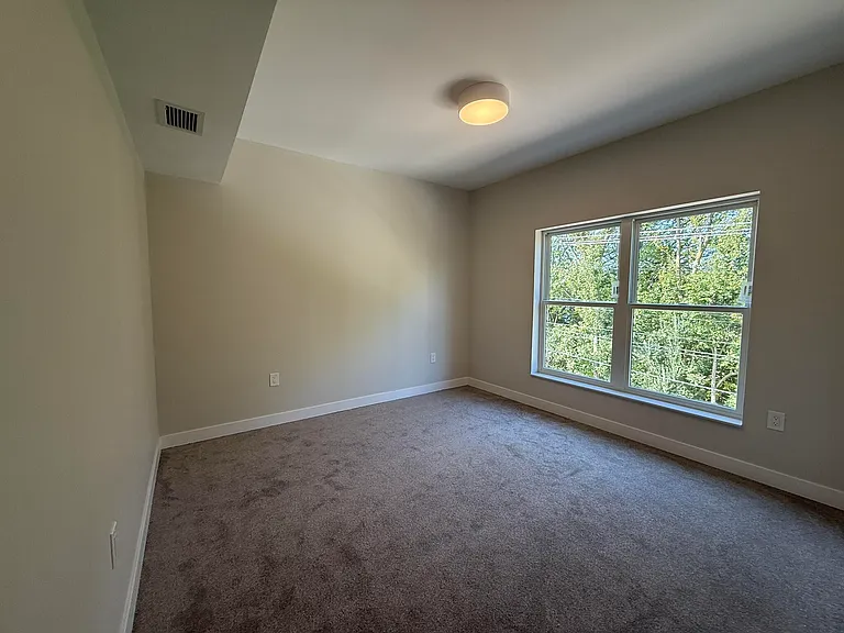2645 Burton Rd #4 — Photo 29
