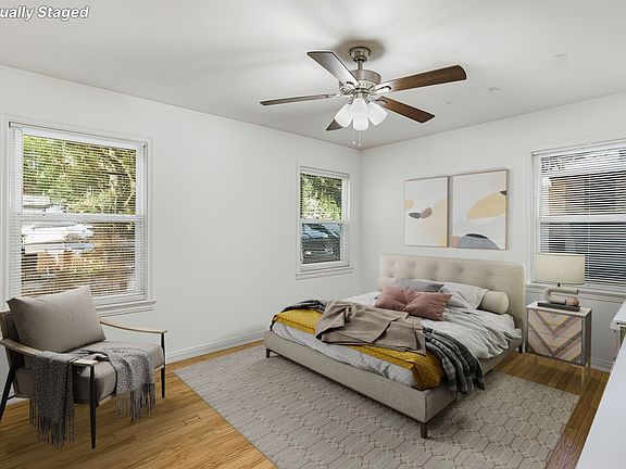 4th image of 1905 Dahlia Dr