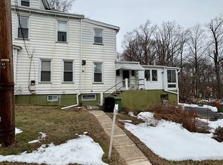 20 N Farview Ave #C, Paramus, NJ 07652
