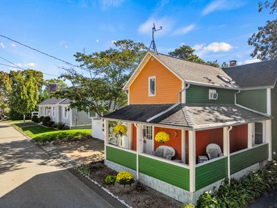 14 High St, Niantic, CT, 06357