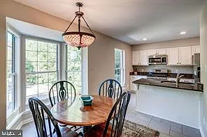 353 Barnfield Sq NE — Photo 13