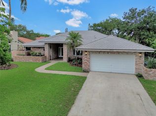 5522 NW 85th Ave, Coral Springs, FL 33067
