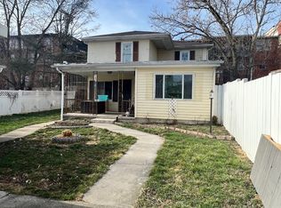 1106 Harrison St #1/2, Princeton, WV 24740