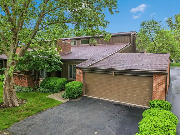 2nd image of 137 Glen Cir