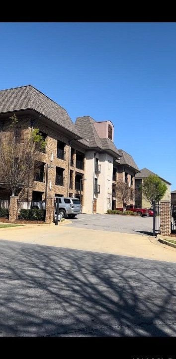 1st image of 1426 Paul W Bryant Drive