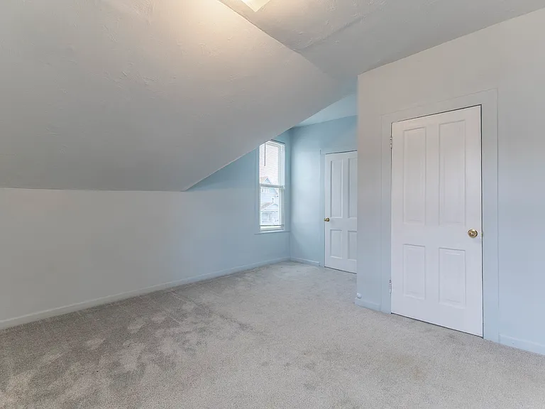 6602 Ballard Ave — Photo 10