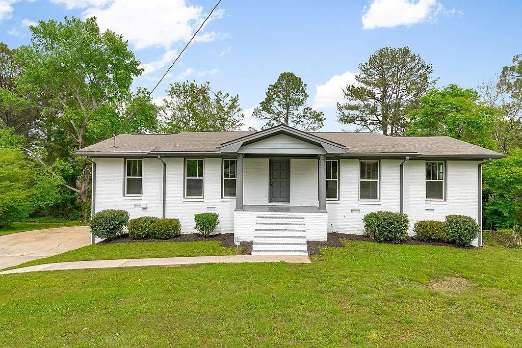 3680 Donavan Ct photo 1